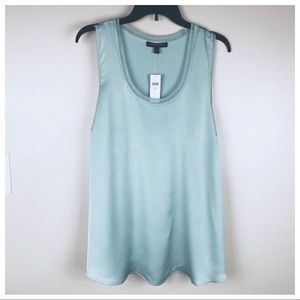 🌹NWT. Banana Republic Mint Top. Size XL.